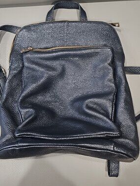 Divina Firenze Italian Leather Backpack – Black